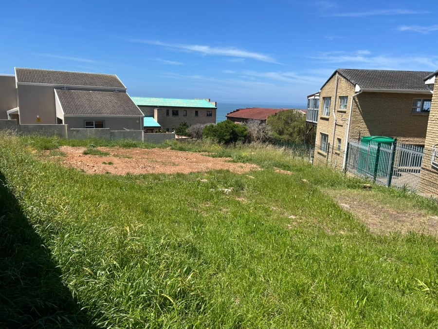 0 Bedroom Property for Sale in Wavecrest Eastern Cape